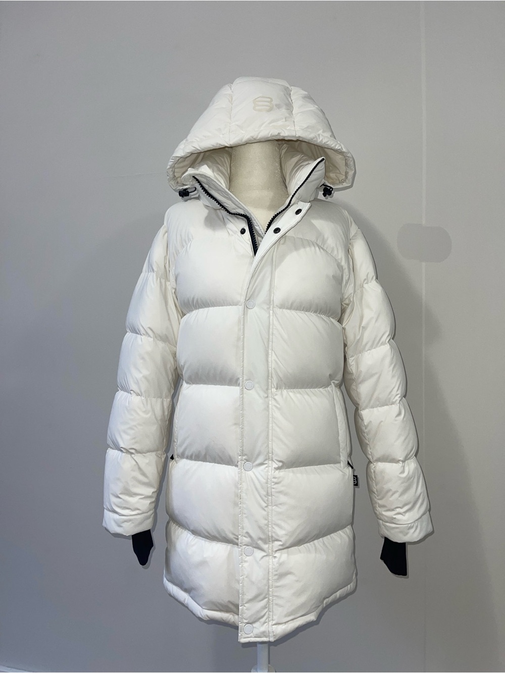 Aritzia The Super Puff Mid Matte White | Women’s White Hooded Puffer Coat | 2XS